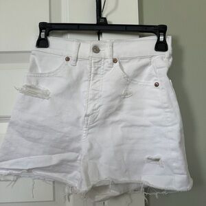 Express White Denim Mom Shorts size 0 High Rise